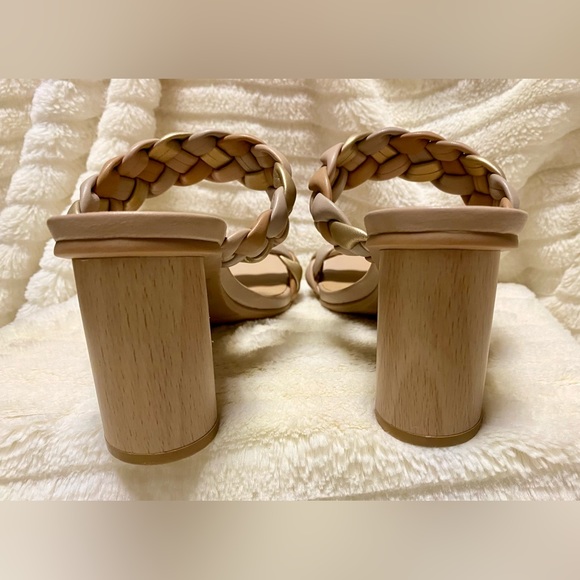 NWOT a new day, Slides w/ Braided Straps of Variegated Neutral Tones, Size 6.5” - Picture 5 of 7